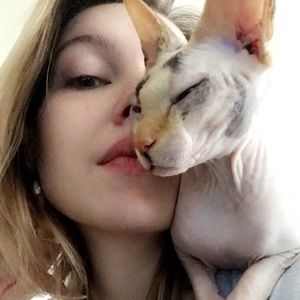 Meet your Posher, Alyssa